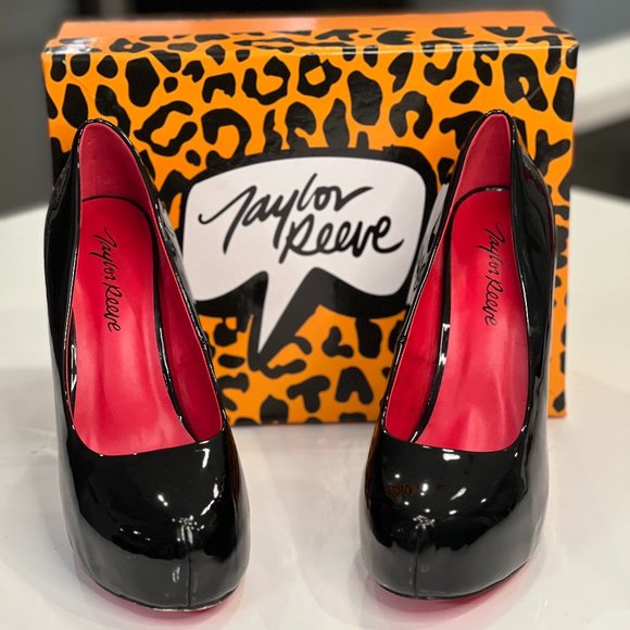 Rare Taylor Reeve Skully Size 10 Pumps - Picture 2 of 9